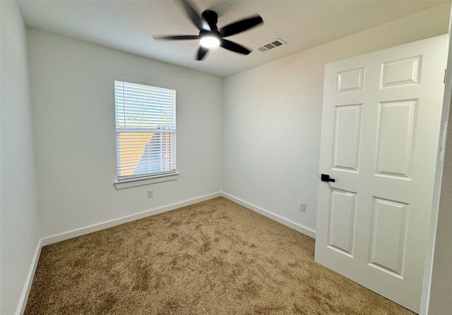 1811 Washington Street, Commerce, TX 75428