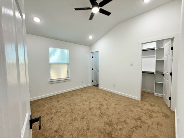 1811 Washington Street, Commerce, TX 75428