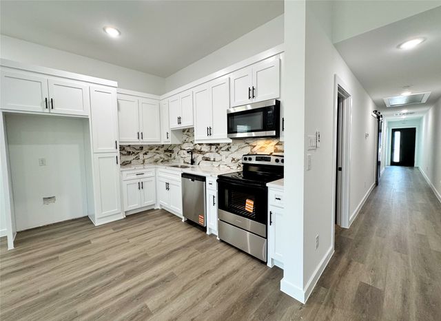 1811 Washington Street, Commerce, TX 75428