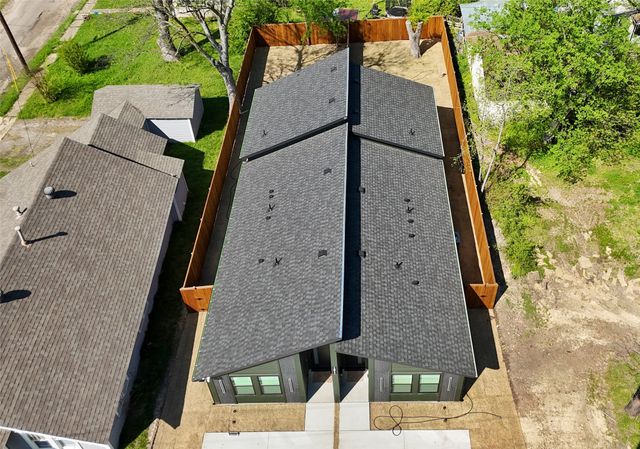 1811 Washington Street, Commerce, TX 75428