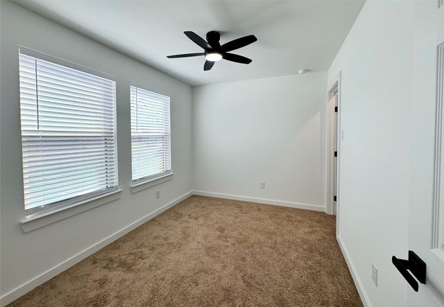 1811 Washington Street, Commerce, TX 75428