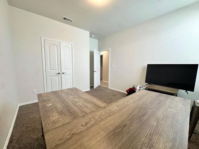 812 July Fourth Rd, Midland, TX 79706