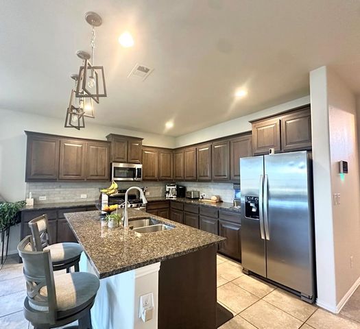 812 July Fourth Rd, Midland, TX 79706