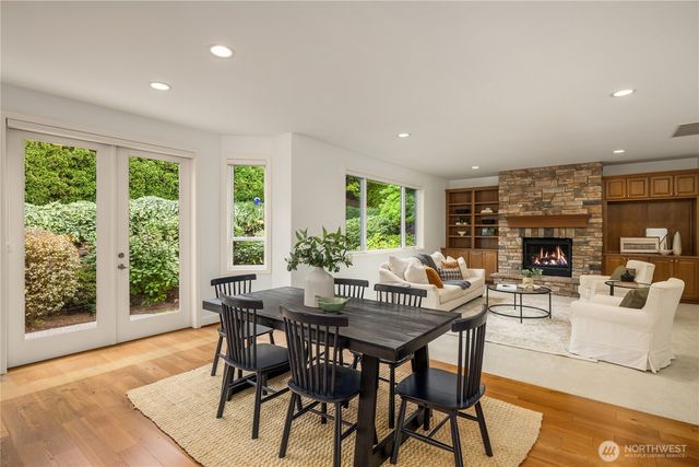 2759 NW Pine Cone Place, Issaquah, WA 98027