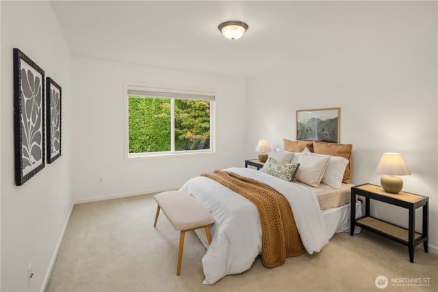 2759 NW Pine Cone Place, Issaquah, WA 98027