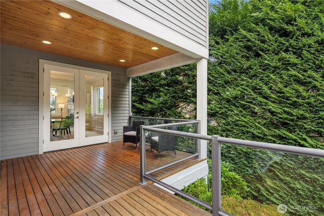 2759 NW Pine Cone Place, Issaquah, WA 98027