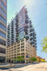 565 W Quincy Street 1206, Chicago, IL 60661