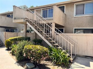 630 Bridgeport 8, Fullerton, CA 92833