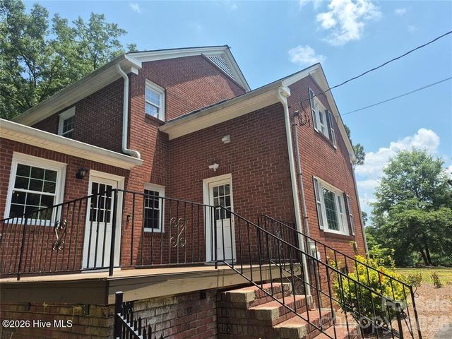 215 Biscoe Road, Troy, NC 27371