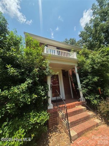 215 Biscoe Road, Troy, NC 27371