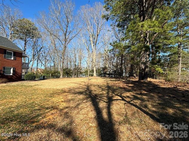 215 Biscoe Road, Troy, NC 27371