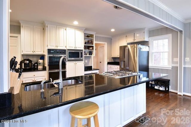 215 Biscoe Road, Troy, NC 27371