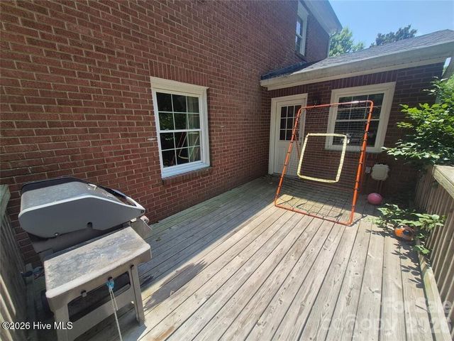 215 Biscoe Road, Troy, NC 27371