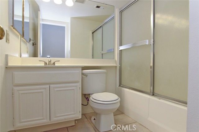 26867 Claudette Street 118, Canyon Country (santa Clarita), CA 91351