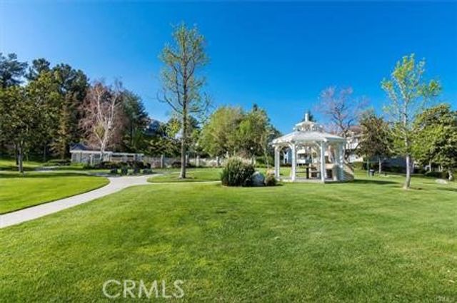 26867 Claudette Street 118, Canyon Country (santa Clarita), CA 91351