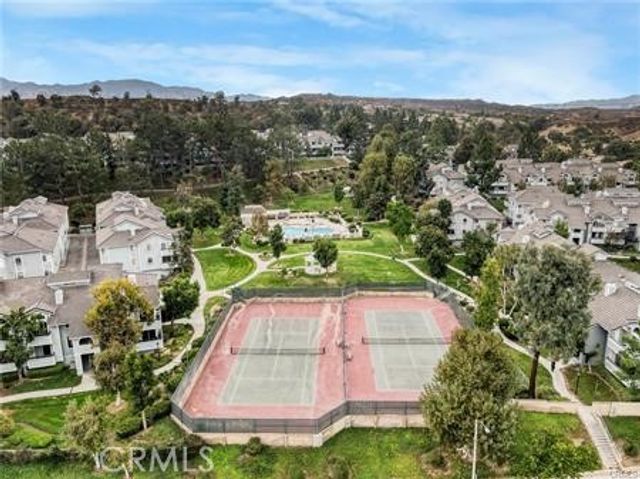 26867 Claudette Street 118, Canyon Country (santa Clarita), CA 91351