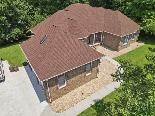 129 Burger St, Manchester, TN 37355