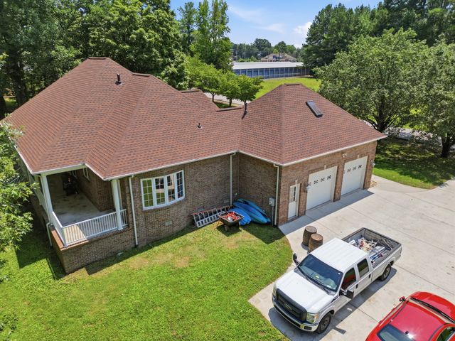 129 Burger St, Manchester, TN 37355