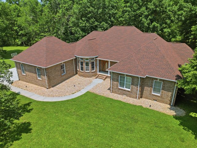129 Burger St, Manchester, TN 37355
