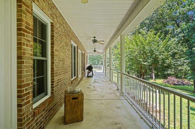 129 Burger St, Manchester, TN 37355