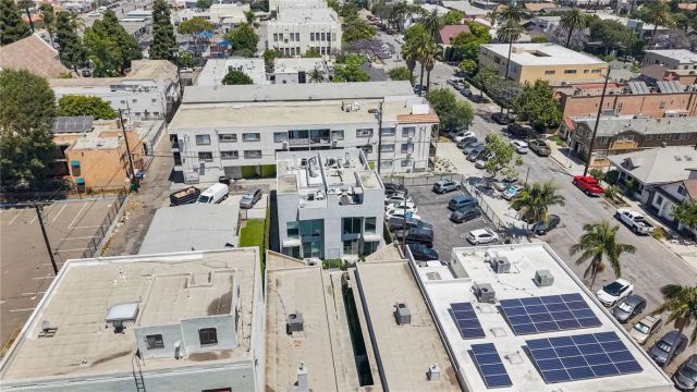 637 E 4th B, Long Beach, CA 90802
