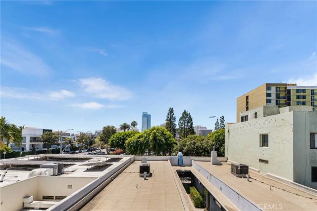 637 E 4th B, Long Beach, CA 90802