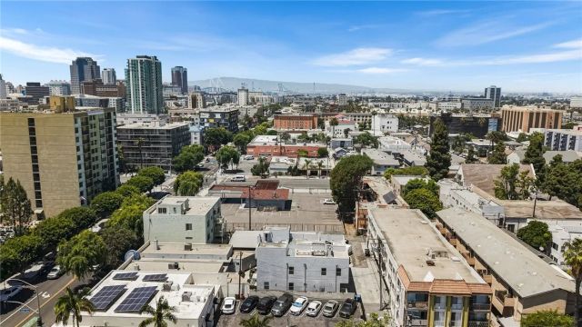 637 E 4th B, Long Beach, CA 90802