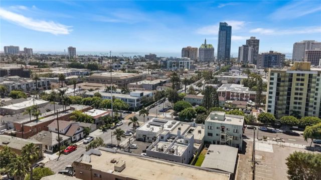 637 E 4th B, Long Beach, CA 90802