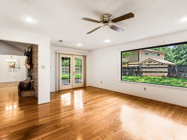 6619 Saddle Ridge Road, Arlington, TX 76016