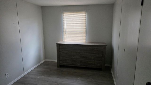 1113 Colorado ST 10, Smithville, TX 78957