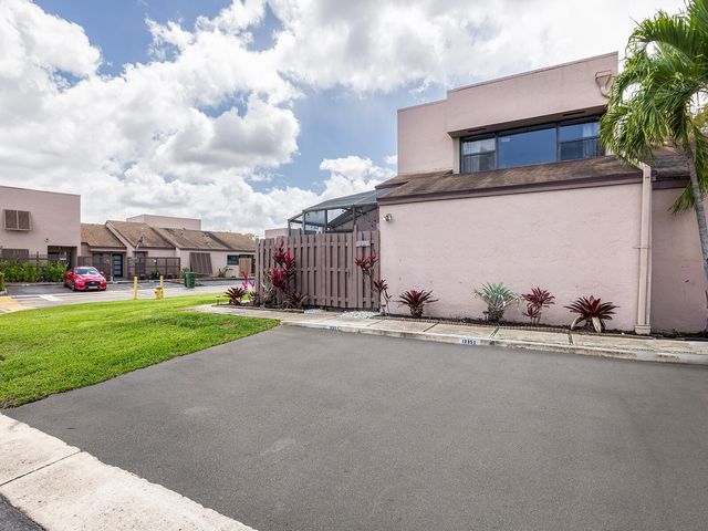 12350 NW 12th Court 0, Pembroke Pines, FL 33026