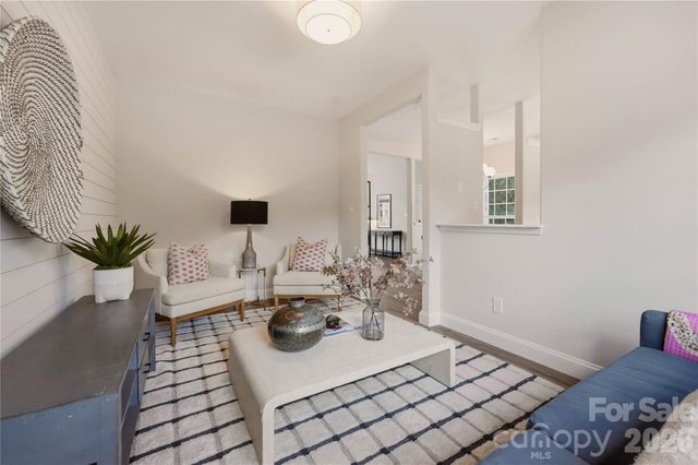 1514 Sylvia Court, Charlotte, NC 28205