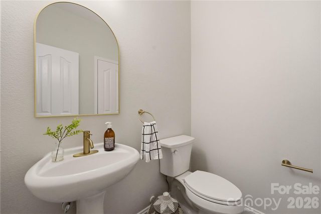 1514 Sylvia Court, Charlotte, NC 28205