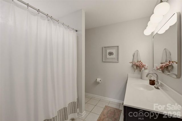 1514 Sylvia Court, Charlotte, NC 28205