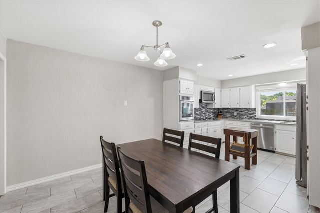 2413 Meadow View, Bedford, TX 76021