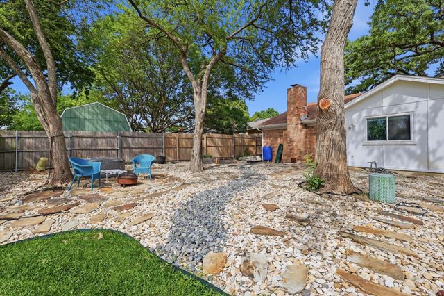 2413 Meadow View, Bedford, TX 76021