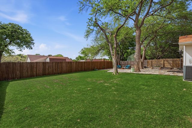 2413 Meadow View, Bedford, TX 76021