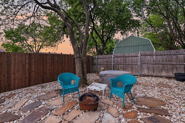 2413 Meadow View, Bedford, TX 76021