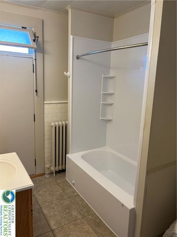21 North 10th 2N, Easton, PA 18042