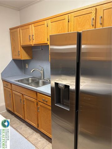 21 North 10th 2N, Easton, PA 18042