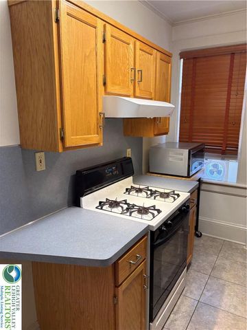 21 North 10th 2N, Easton, PA 18042