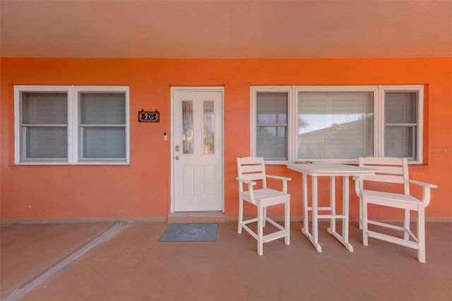 121 46TH AVENUE 2G, St Pete Beach, FL 33706