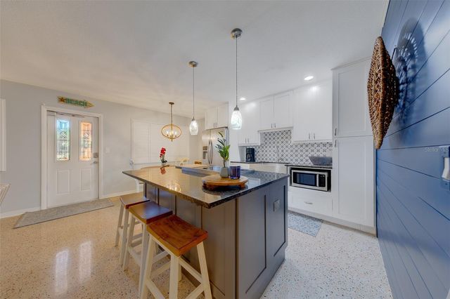 121 46TH AVENUE 2G, St Pete Beach, FL 33706