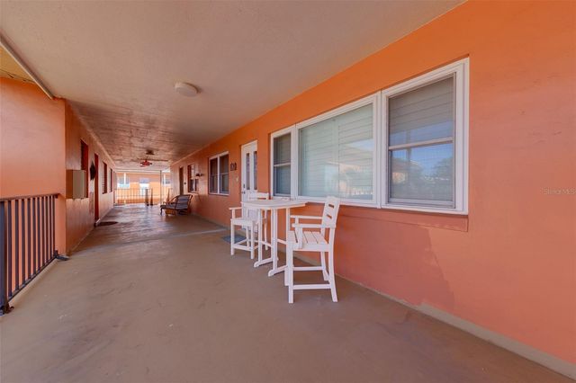 121 46TH AVENUE 2G, St Pete Beach, FL 33706