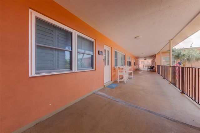 121 46TH AVENUE 2G, St Pete Beach, FL 33706