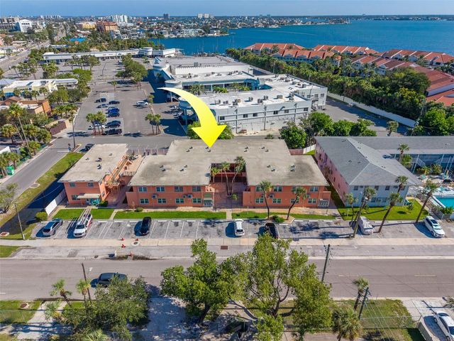 121 46TH AVENUE 2G, St Pete Beach, FL 33706