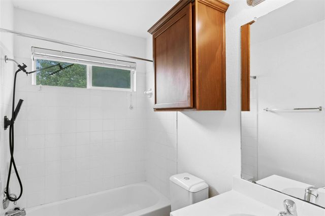 2113 Tin Can DR, Austin, TX 78754