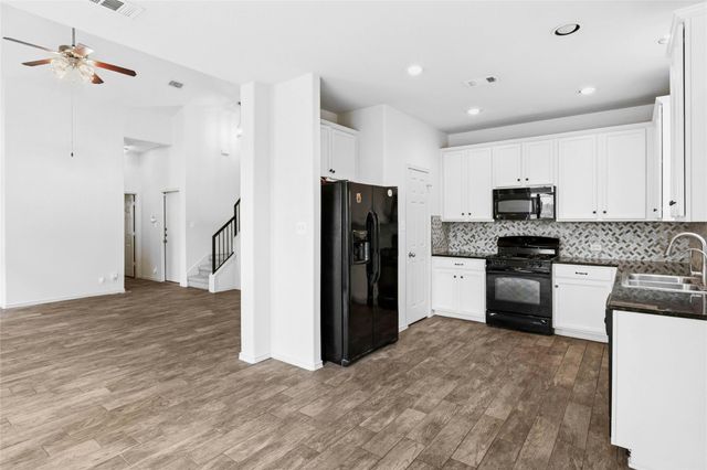 2113 Tin Can DR, Austin, TX 78754