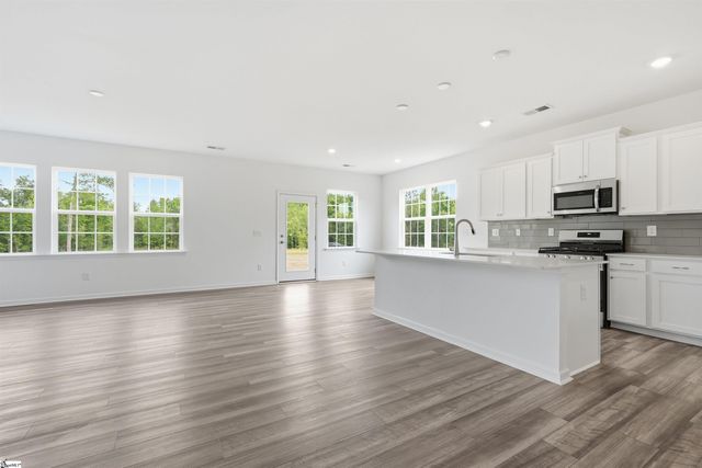 410 Adhurst Drive, Enoree, SC 29335
