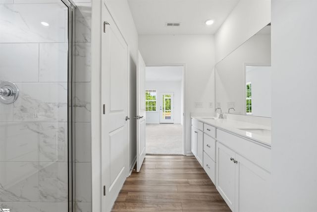 410 Adhurst Drive, Enoree, SC 29335